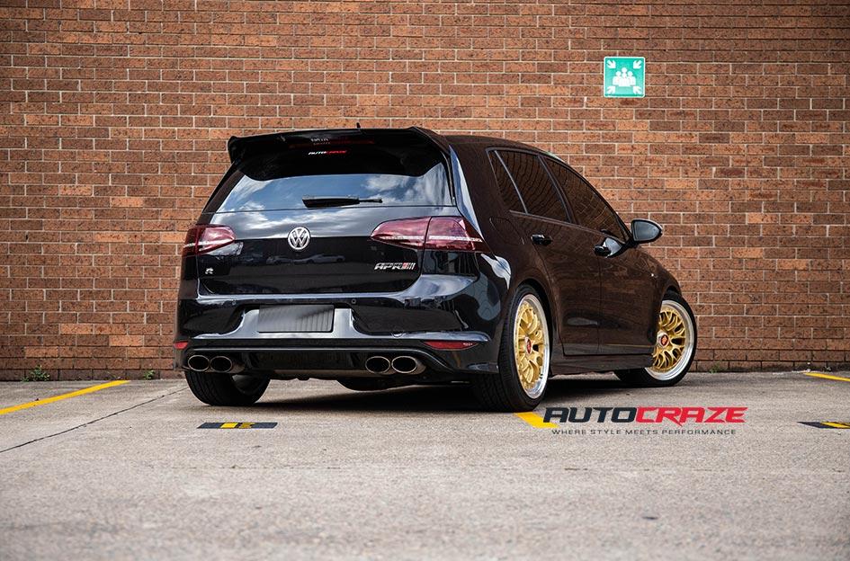 VOLKSWAGEN GOLF LSR GOLD POLISH LIP